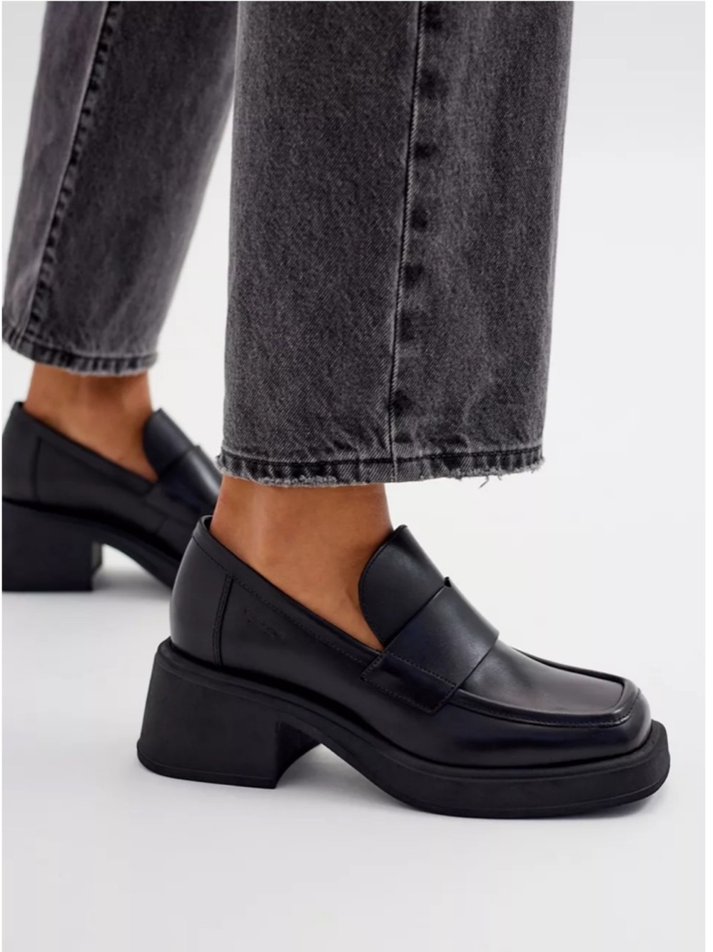 Vagabond Black Leather Chunky Heel Loafers